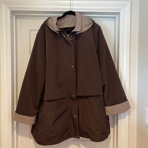 3X NAUTICA WOMENS COAT W/REMOVABLE SOFT LINING AND HOOD.   EXCELLENT COND.